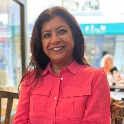 Muna Chauhan of SWFT NHS Charity