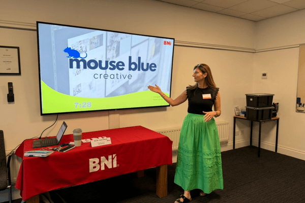 Sarah Jane Elliott of Mouse Blue Creative presenting